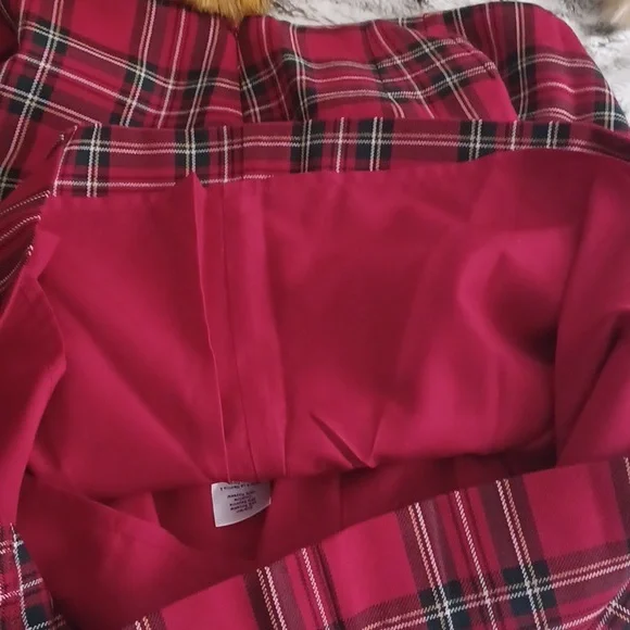NWOT Talbots Red Plaid Pencil Skirt - Picture 4 of 7